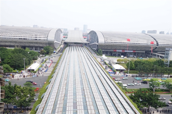 鴻潤集團參加第123屆廣交會，夏吉忠副總裁帶隊